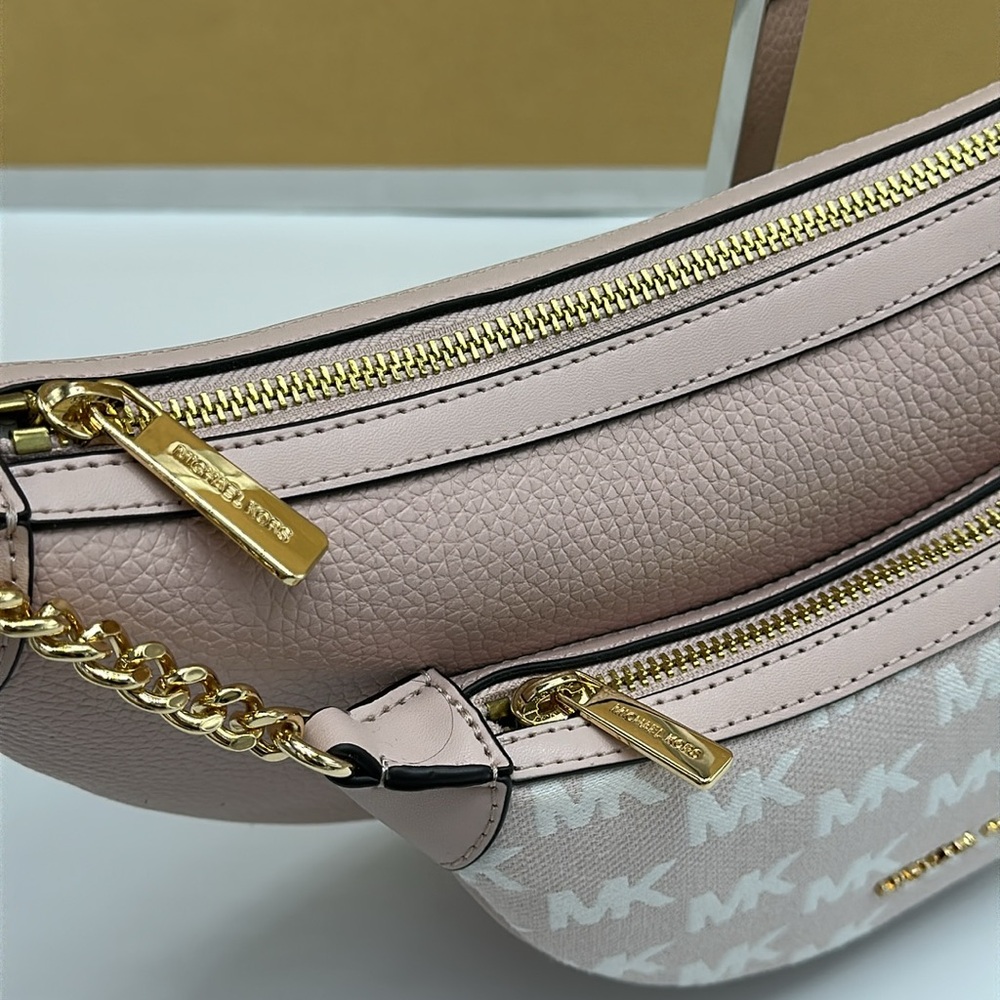 MICHAEL KORS Hollis Medium 2-in-1 Pebbled Leather and Logo Jacquard Shoulder Bag - Picture 12 of 16